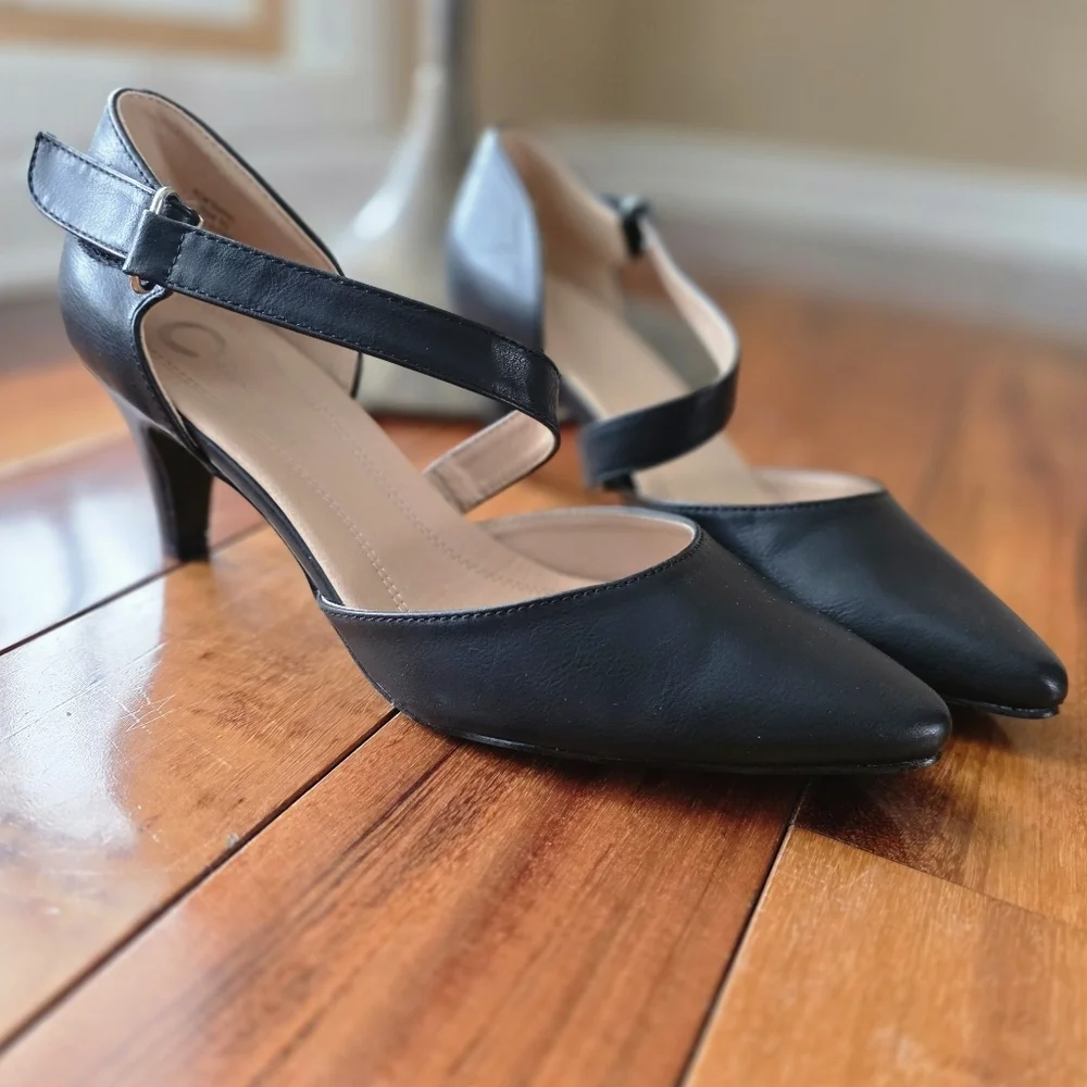 Journee Tillis Black High Heel Pump Tru‎ Comfort Foam Size 9.5